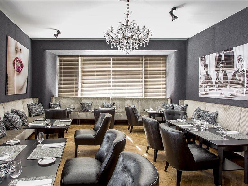 St. Petersbourg Hotel - Small Luxury Hotels Of The World 탈린 외부 사진