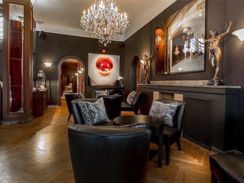 St. Petersbourg Hotel - Small Luxury Hotels Of The World 탈린 외부 사진