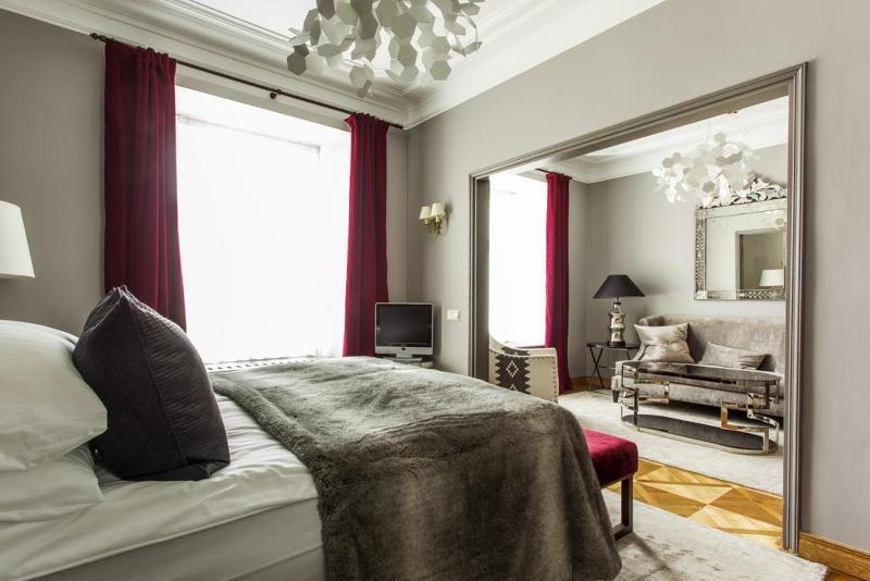 St. Petersbourg Hotel - Small Luxury Hotels Of The World 탈린 외부 사진